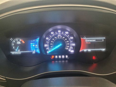 Used 2018 Ford Fusion SE w/ Fusion SE Technology Package FWD image 23