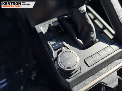 Used 2025 Toyota 4Runner SR5 image 28