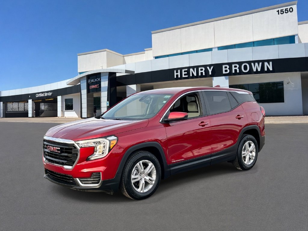 Used 2023 GMC Terrain SLE FWD image 1