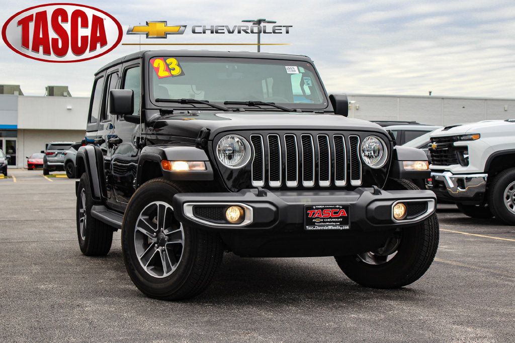 Used 2023 Jeep Wrangler Unlimited Sahara w/ Cold Weather Group AWD/4WD image 1