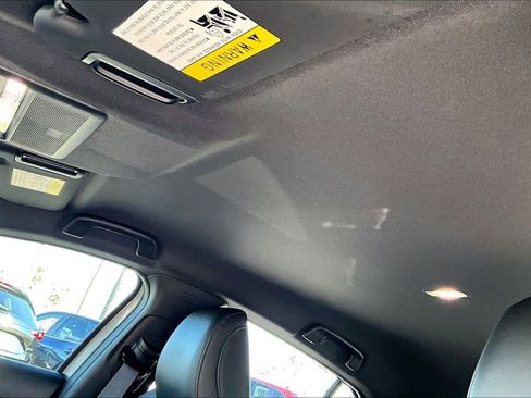 Used 2023 MAZDA MAZDA3 s image 12