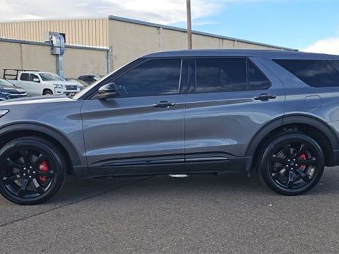 Used 2022 Ford Explorer ST w/ Equipment Group 401A image 5