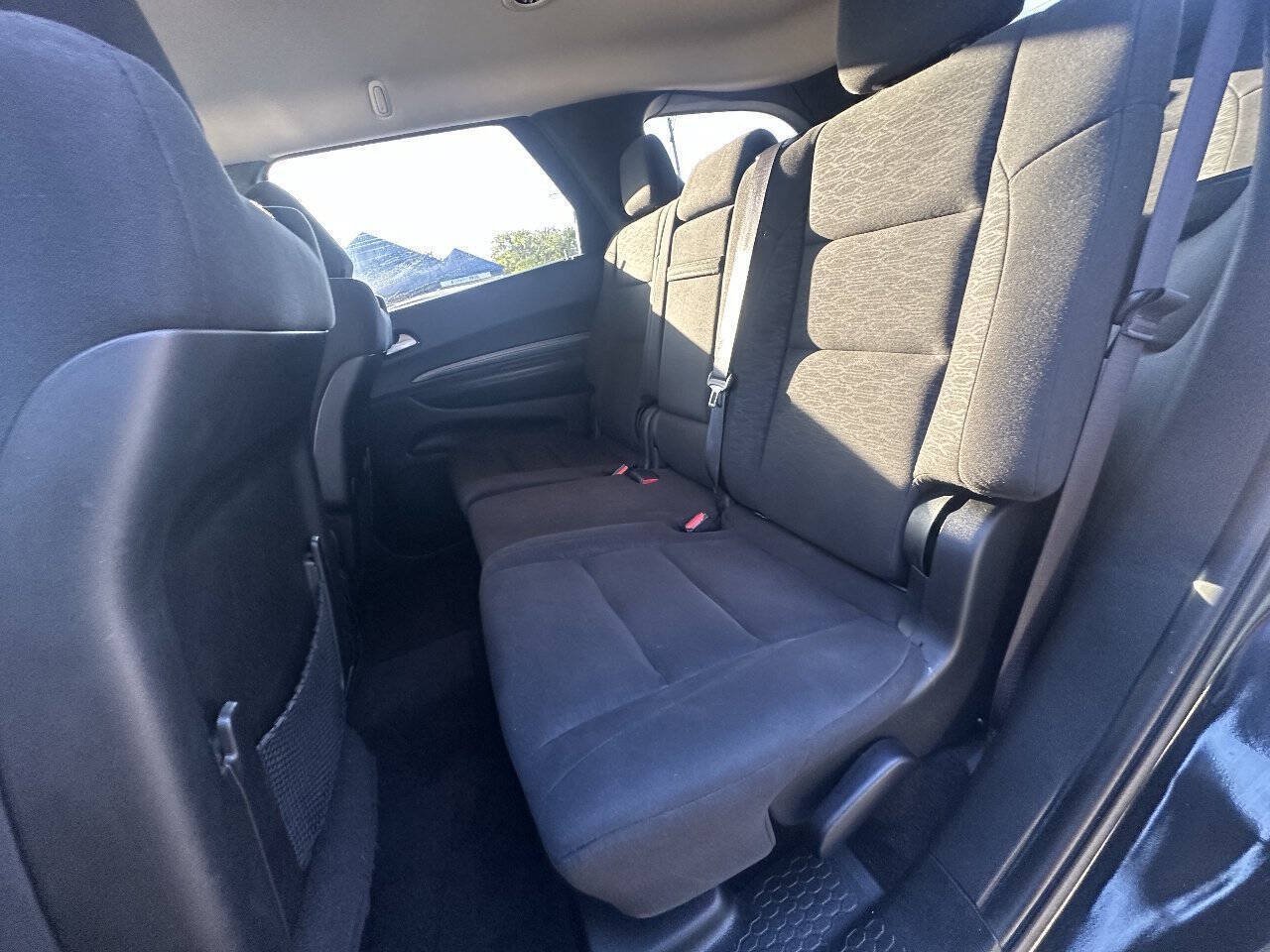 Used 2022 Dodge Durango SXT RWD image 17