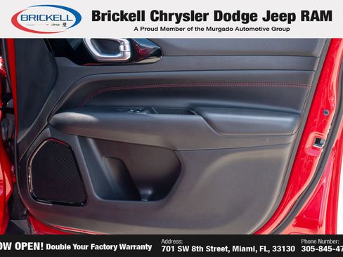 Used 2023 Jeep Compass Trailhawk AWD/4WD image 13