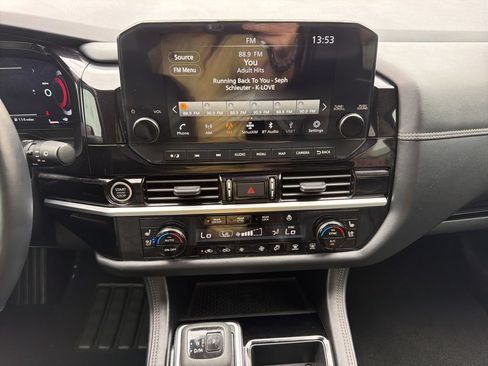 Used 2024 Nissan Pathfinder Platinum w/ Cargo Package FWD image 26