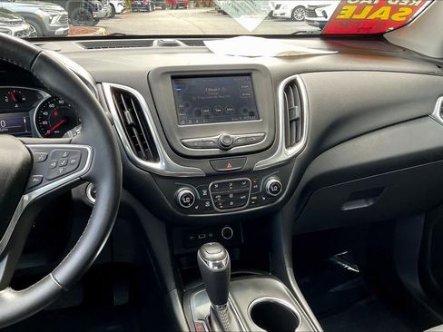 Used 2021 Chevrolet Equinox LT FWD image 7
