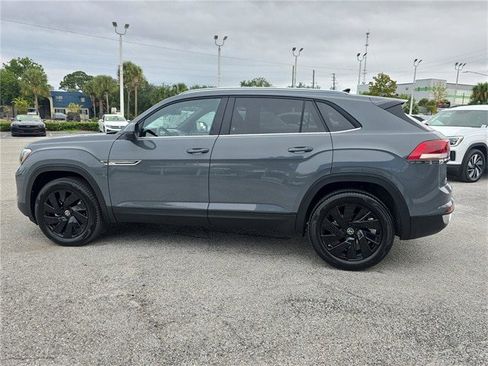 New 2026 Volkswagen Atlas Cross Sport SE image 8