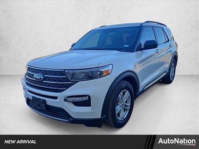 Certified 2024 Ford Explorer XLT w/ Equipment Group 202A