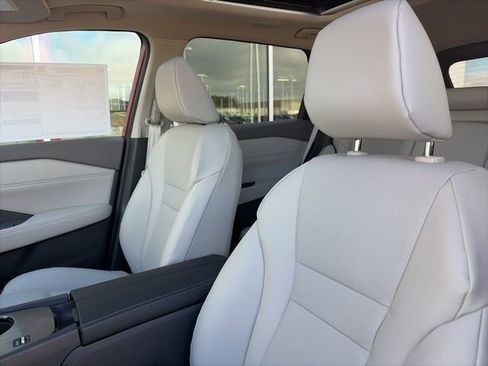 New 2026 Nissan Rogue SV image 9