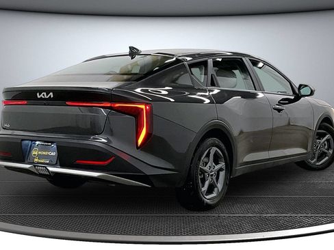 Used 2025 Kia K4 FWD image 6