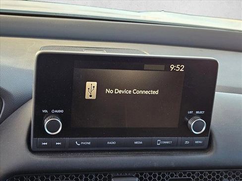 Used 2025 Honda HR-V LX image 17