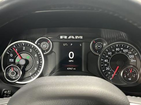 Used 2023 RAM 1500 Big Horn AWD/4WD image 15