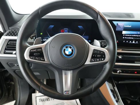 Used 2024 BMW X5 xDrive50e w/ M Sport Package image 12
