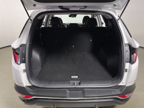 Certified 2023 Hyundai Tucson SE AWD/4WD image 10