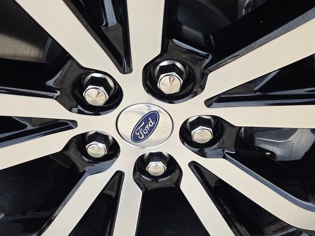 New 2026 Ford Explorer ST-Line w/ Premium Package RWD image 6