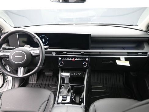 Used 2025 Hyundai Tucson SEL image 24