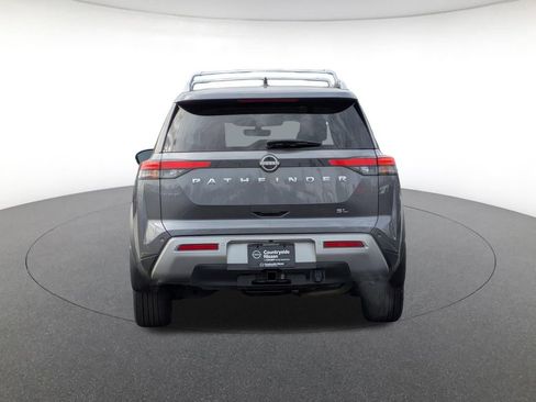 Used 2025 Nissan Pathfinder SL w/ SL Premium Package image 6