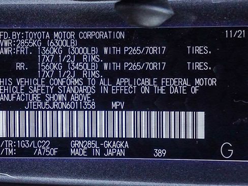 Used 2022 Toyota 4Runner TRD Off-Road Premium image 30