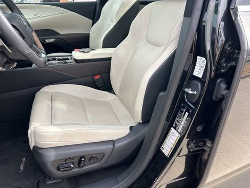 Used 2024 Lexus RX 350 w/ Convenience Package image 14