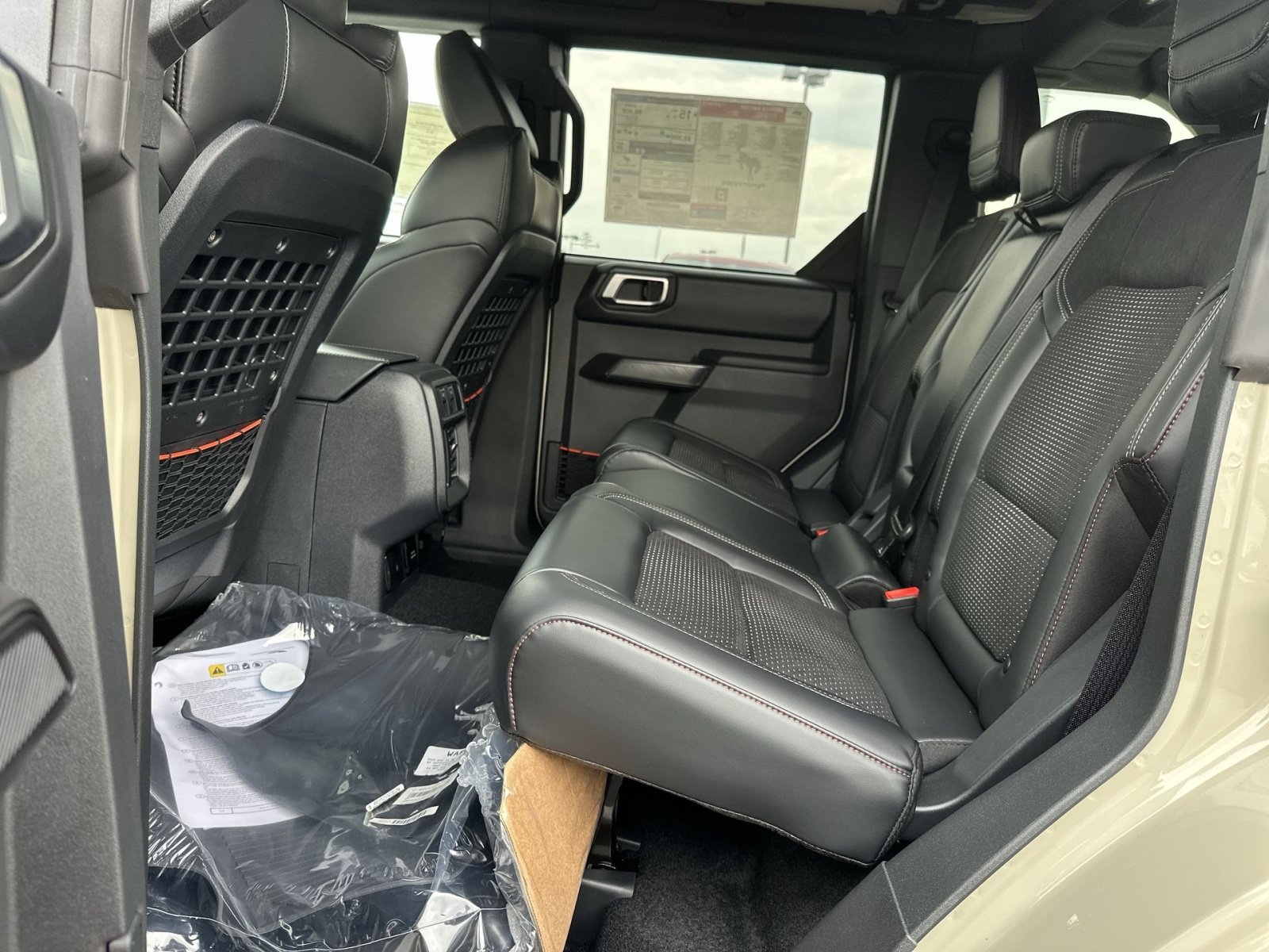 New 2026 Ford Bronco Raptor AWD/4WD image 25