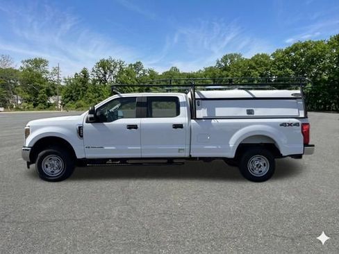 Used 2019 Ford F250 XL w/ Power Equipment Group AWD/4WD image 5