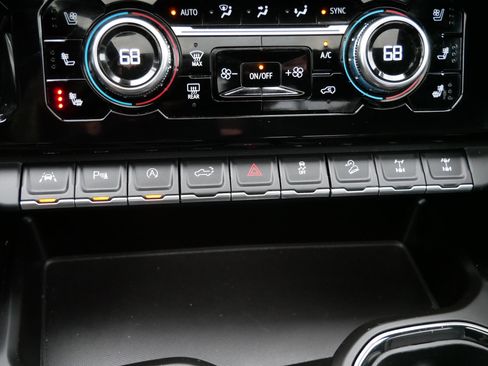 Used 2023 GMC Sierra 1500 AT4X w/ AT4X AEV Edition image 22