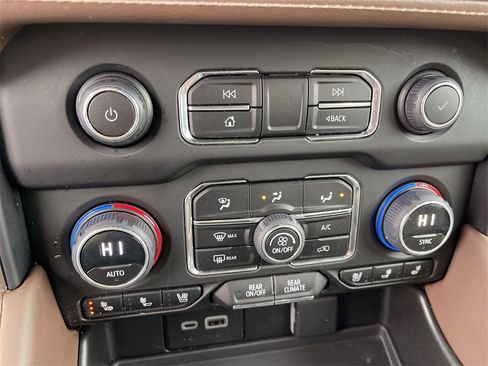 Used 2023 Chevrolet Suburban High Country w/ Max Trailering Package image 19