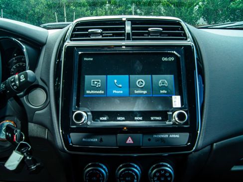 New 2025 Mitsubishi Outlander Sport AWD image 18