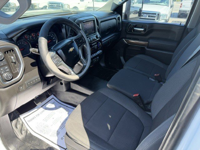 Used 2021 Chevrolet Silverado 2500 LT w/ Convenience Package AWD/4WD image 13