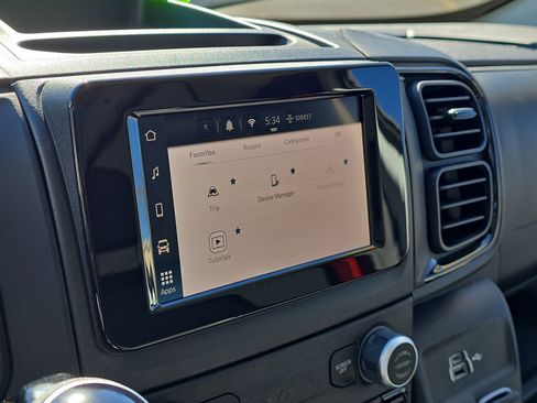 Used 2025 RAM ProMaster 2500 w/ Convenience Group image 20