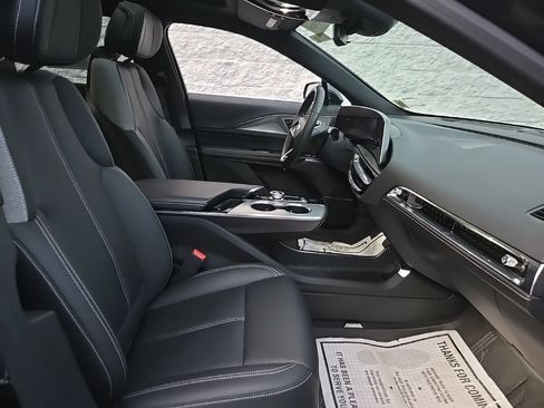 Certified 2024 Cadillac Lyriq Tech AWD/4WD image 19
