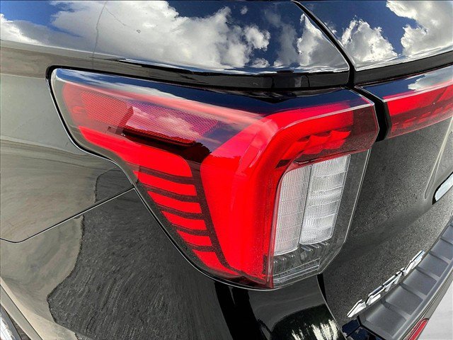 Used 2026 Ford Explorer Active w/ Active Comfort Package RWD image 28