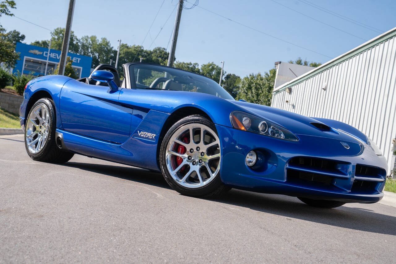 Used 2006 Dodge Viper SRT-10 RWD image 16