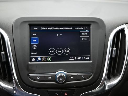 Used 2023 Chevrolet Equinox LT FWD image 15