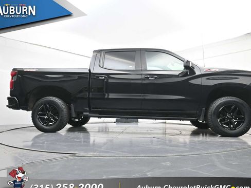 Used 2021 Chevrolet Silverado 1500 LT Trail Boss w/ Convenience Package II image 15