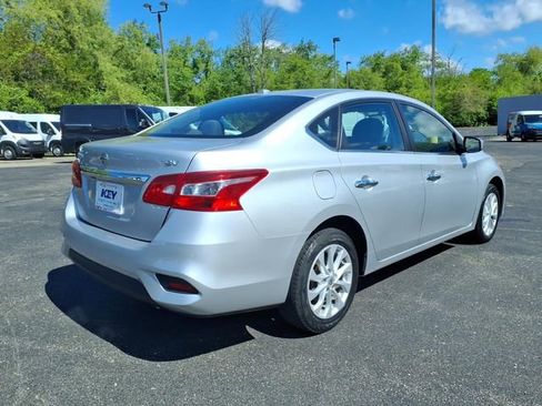 Used 2019 Nissan Sentra SV FWD image 7
