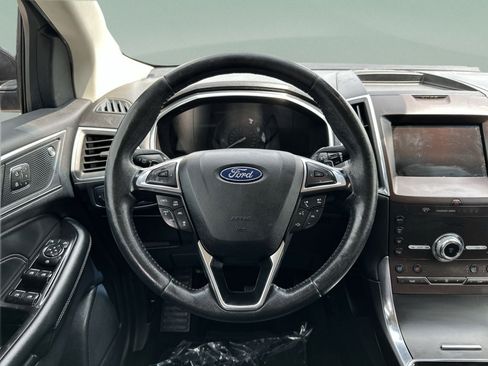 Used 2020 Ford Edge Titanium w/ Equipment Group 301A AWD/4WD image 29