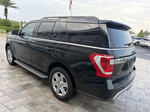 Used 2019 Ford Expedition XLT w/ Equipment Group 202A RWD image 4