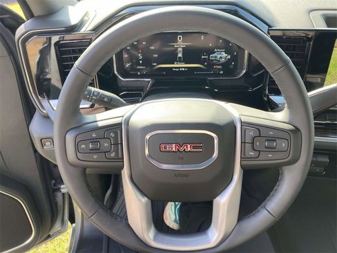 New 2026 GMC Sierra 1500 Elevation image 26