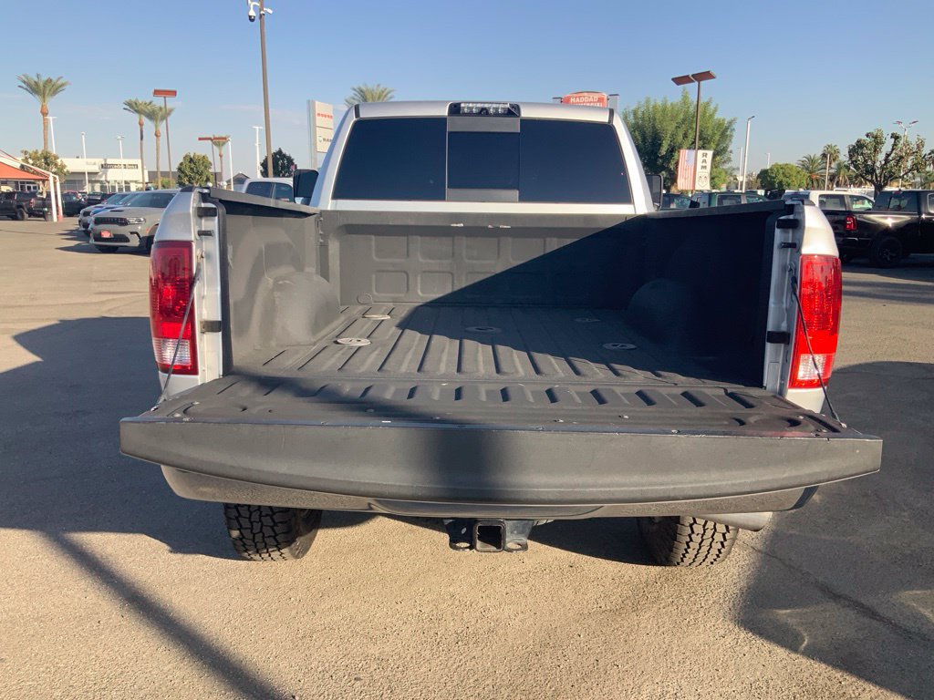 Used 2018 RAM 2500 SLT w/ Luxury Group AWD/4WD image 7