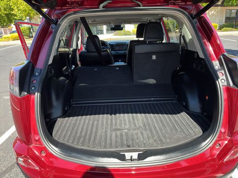Used 2018 Toyota RAV4 Limited w/ Advanced Technology Package AWD/4WD image 46