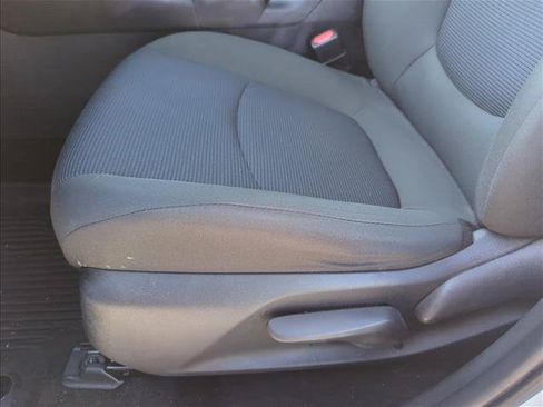 Used 2023 Toyota RAV4 LE FWD image 12