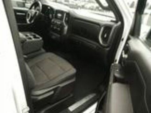 Used 2019 Chevrolet Silverado 1500 LT w/ All-Star Edition image 8