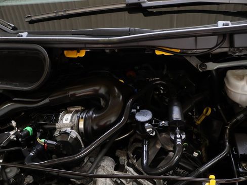 Used 2021 Ford Transit 250 148 High Roof w/ Load Area Protection Package image 22