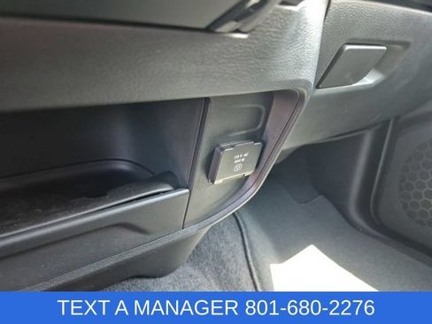 New 2026 RAM 3500 Tradesman AWD/4WD image 20