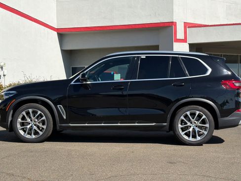 Used 2019 BMW X5 xDrive40i w/ Convenience Package AWD/4WD image 9