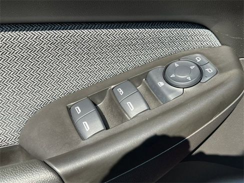 Used 2025 Chevrolet TrailBlazer LT image 14