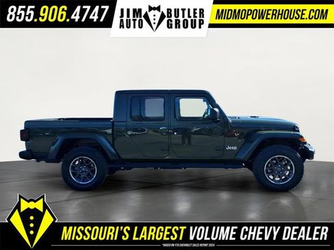 Used 2022 Jeep Gladiator Overland w/ Popular Equipment Package image 9