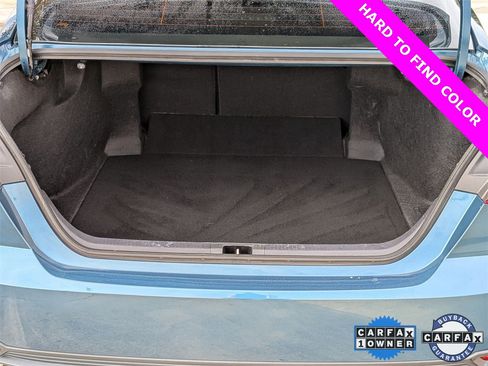 Used 2025 Toyota Camry SE image 22