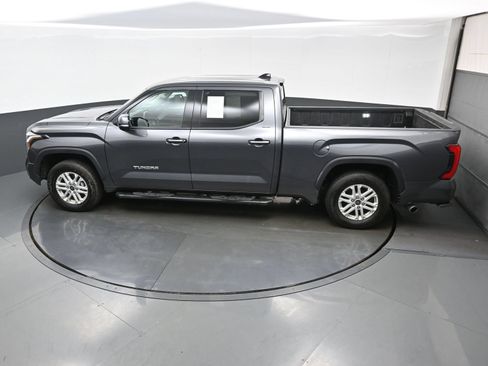 Used 2023 Toyota Tundra SR5 w/ SR5 Premium Package AWD/4WD image 38